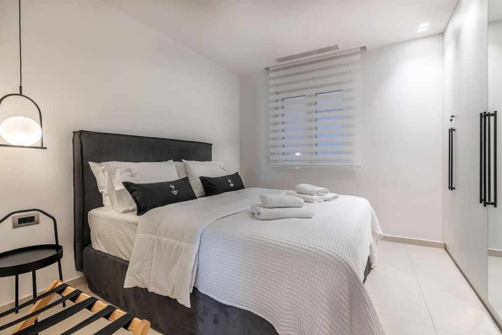 Calm Home Διαμέρισμα Κέντρο Ηρακλείου 이라클리온 외부 사진