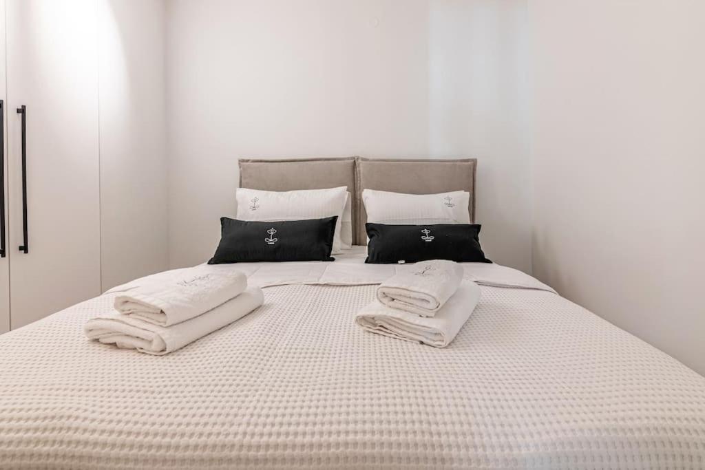 Calm Home Διαμέρισμα Κέντρο Ηρακλείου 이라클리온 외부 사진